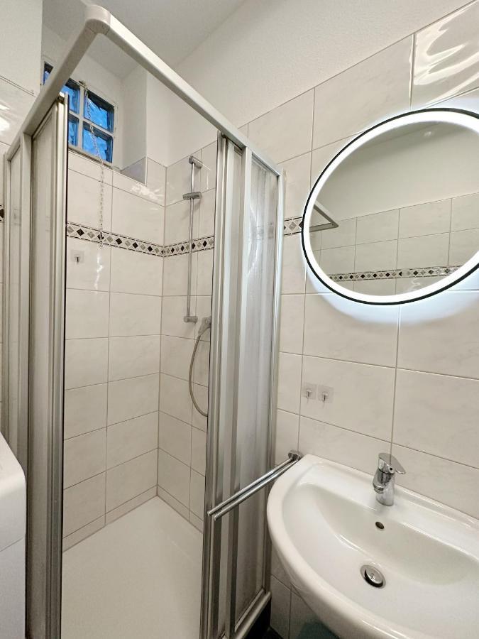 דיסבורג Igo Apartment 2 Schlafenzimmer Mit Waschmaschine Trockner Haustier Rheinufer 5Min Netflix Disney Plus 17-6 מראה חיצוני תמונה